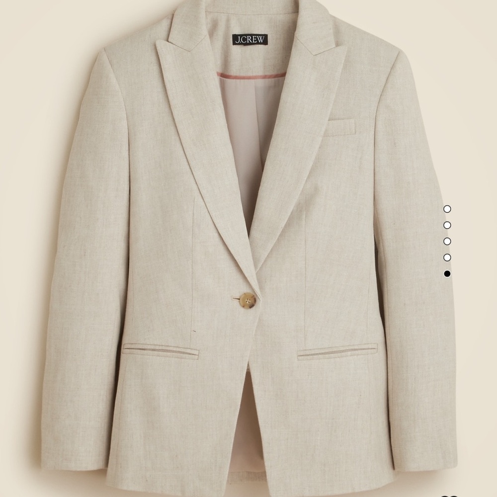 NWT!! Alexandra Beige Blazer in Stretch Linen Blend in size 6